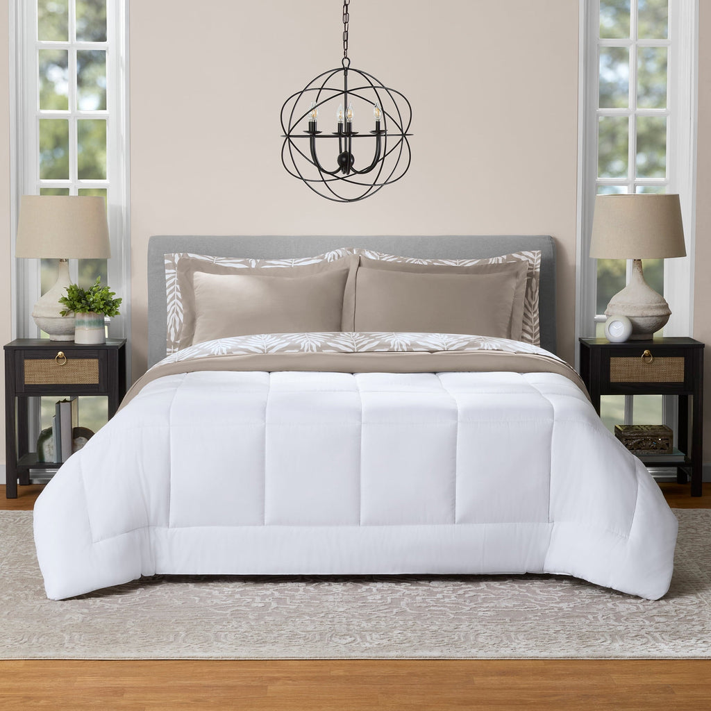 Fluffy Down Alternative All in One Reversible Comforter and Sheet Set- 7 Piece, Queen, Beige Palm - Hypoallergenic Ultra-Fluffy Quilt for Winter Detail