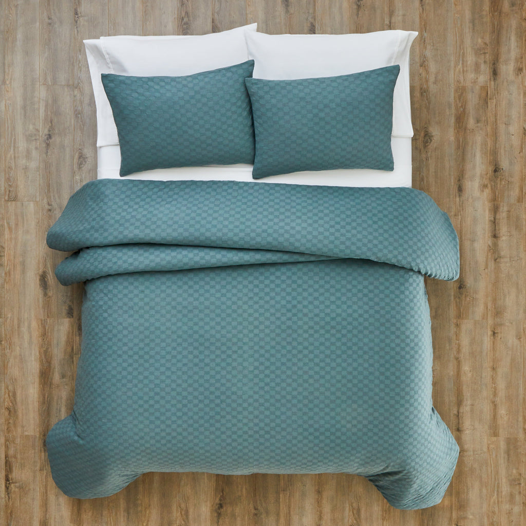 Hypoallergenic Cloud Full/Queen Comforter Set, All-Season, 3-Piece, Nimbus Blue Block Weave - Hypoallergenic Ultra-Fluffy Quilt for Winter Detail