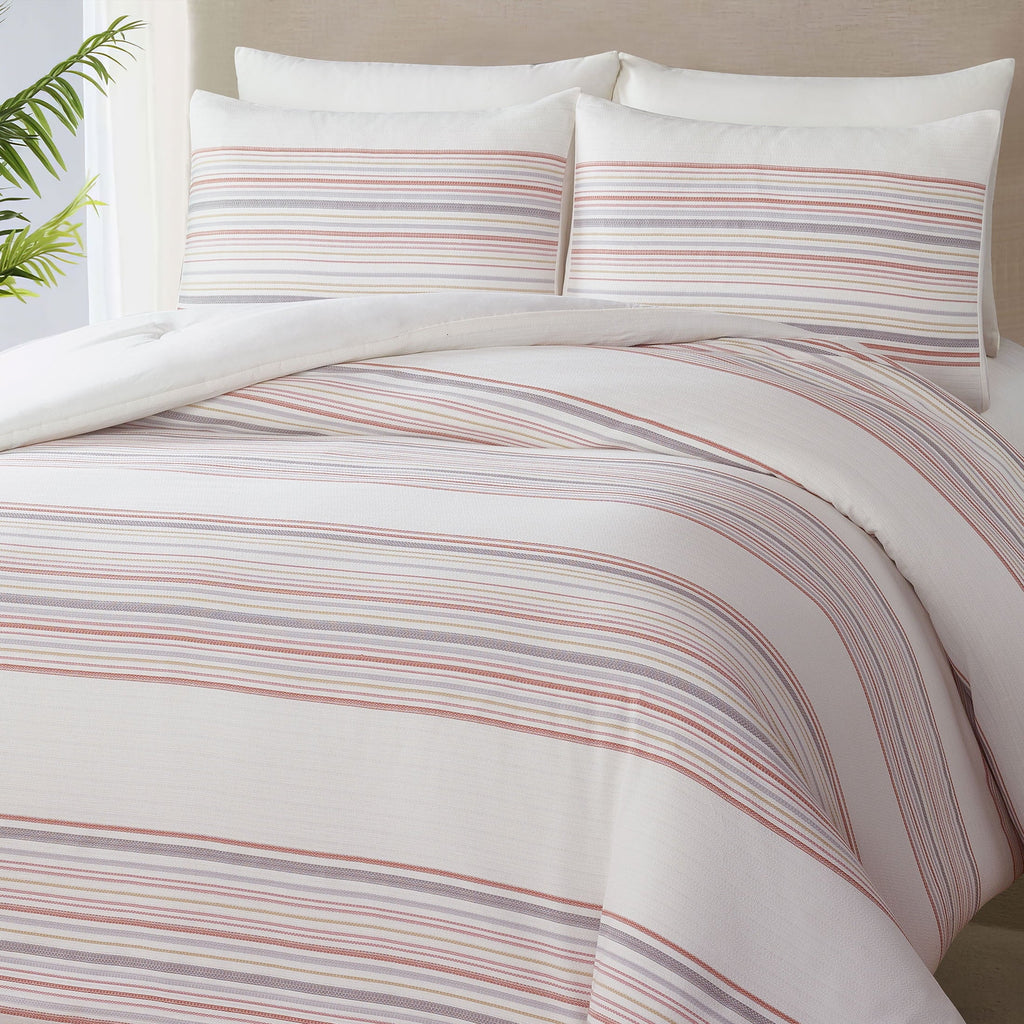 All-Season 3-Piece Red Yarn Dye Stripe Comforter Set, Full/Queen - Luxurious Quilted Duvet Cover Set Detail
