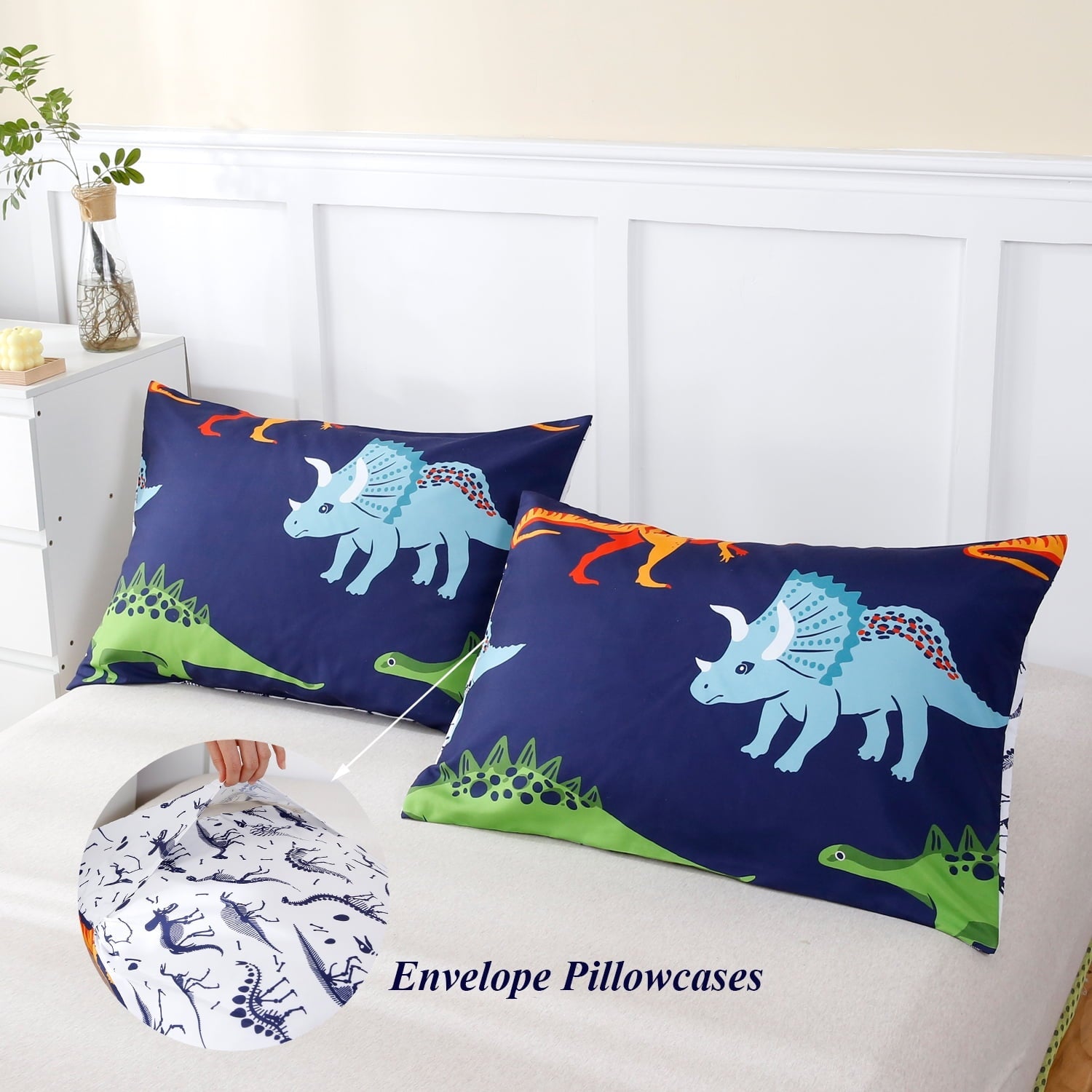 Fluffy Down Alternative 3 Pcs Dinosaur Twin Size Bedding Sets for Boys, Dinosaur Printing Boys Comforter Set, Blue and White Reversible Bed C... - Luxurious Quilted Duvet Cover Set Detail