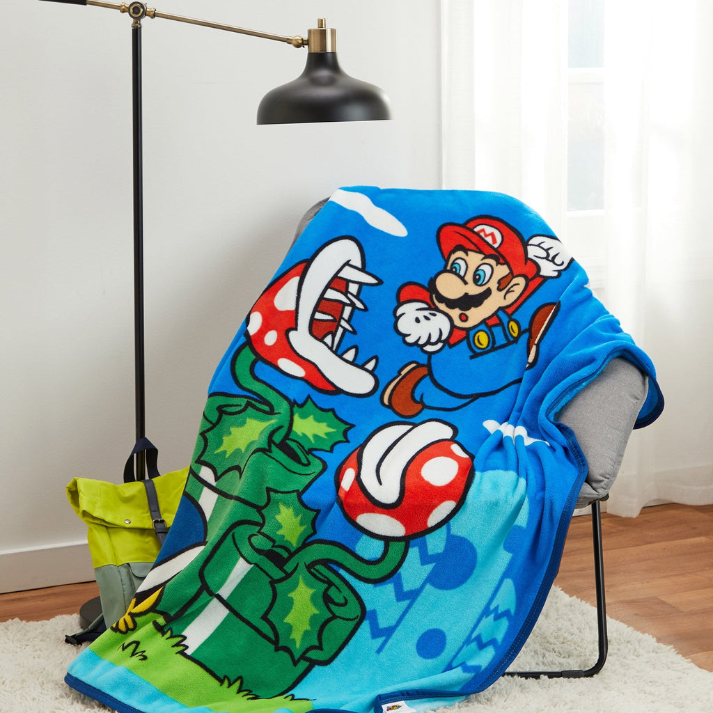 Super Soft Flannel Kids Fleece Throw Blanket 46x60, Nintendo - Cozy Fleece Throw Blanket for Couch & Bed Detail