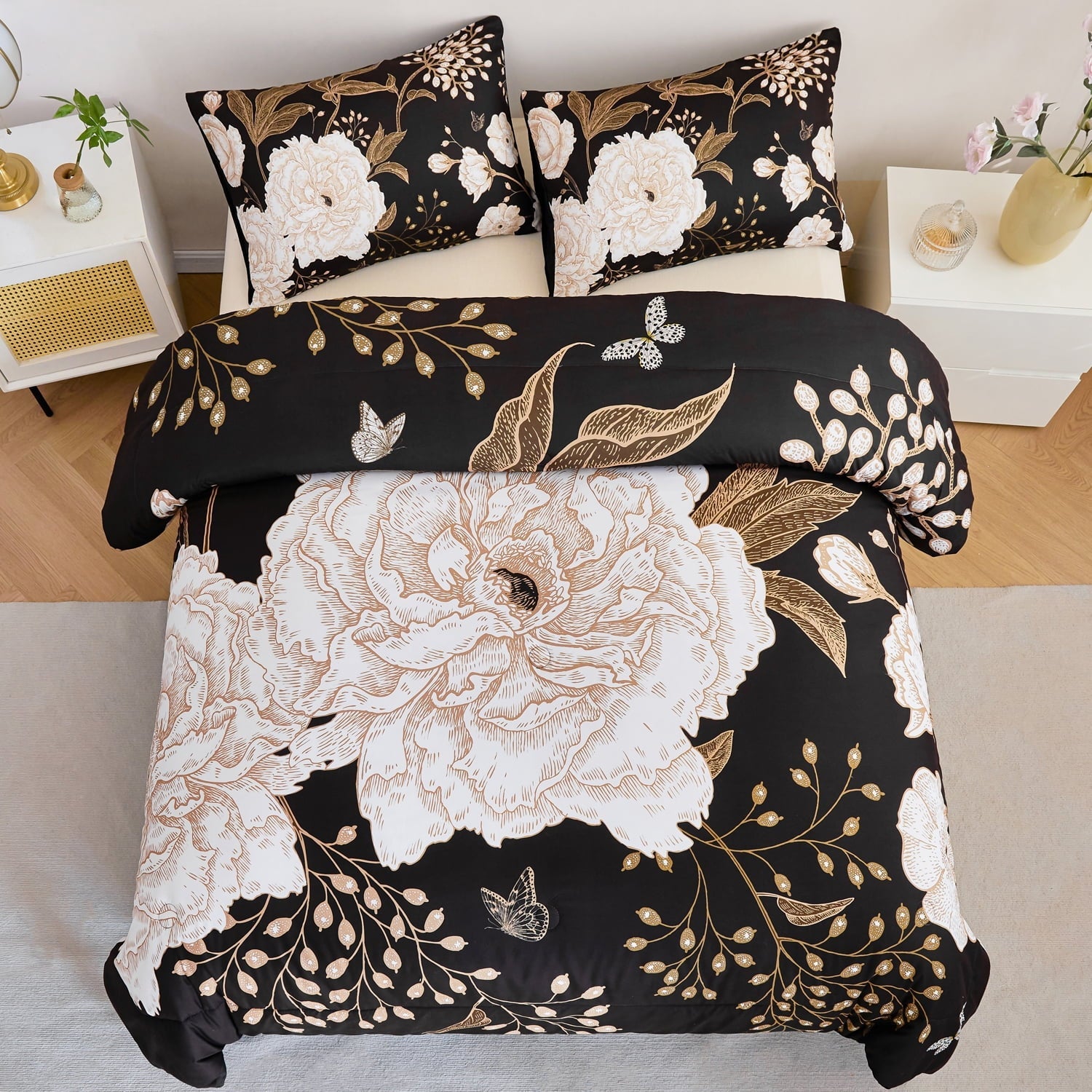 Luxurious Quilted Black Floral Comforter Set Queen, Printed Comforter White Flowers Butterfly Bedding Set, 3 Pieces Botanical Reversibl... - Hypoallergenic Ultra-Fluffy Quilt for Winter Detail
