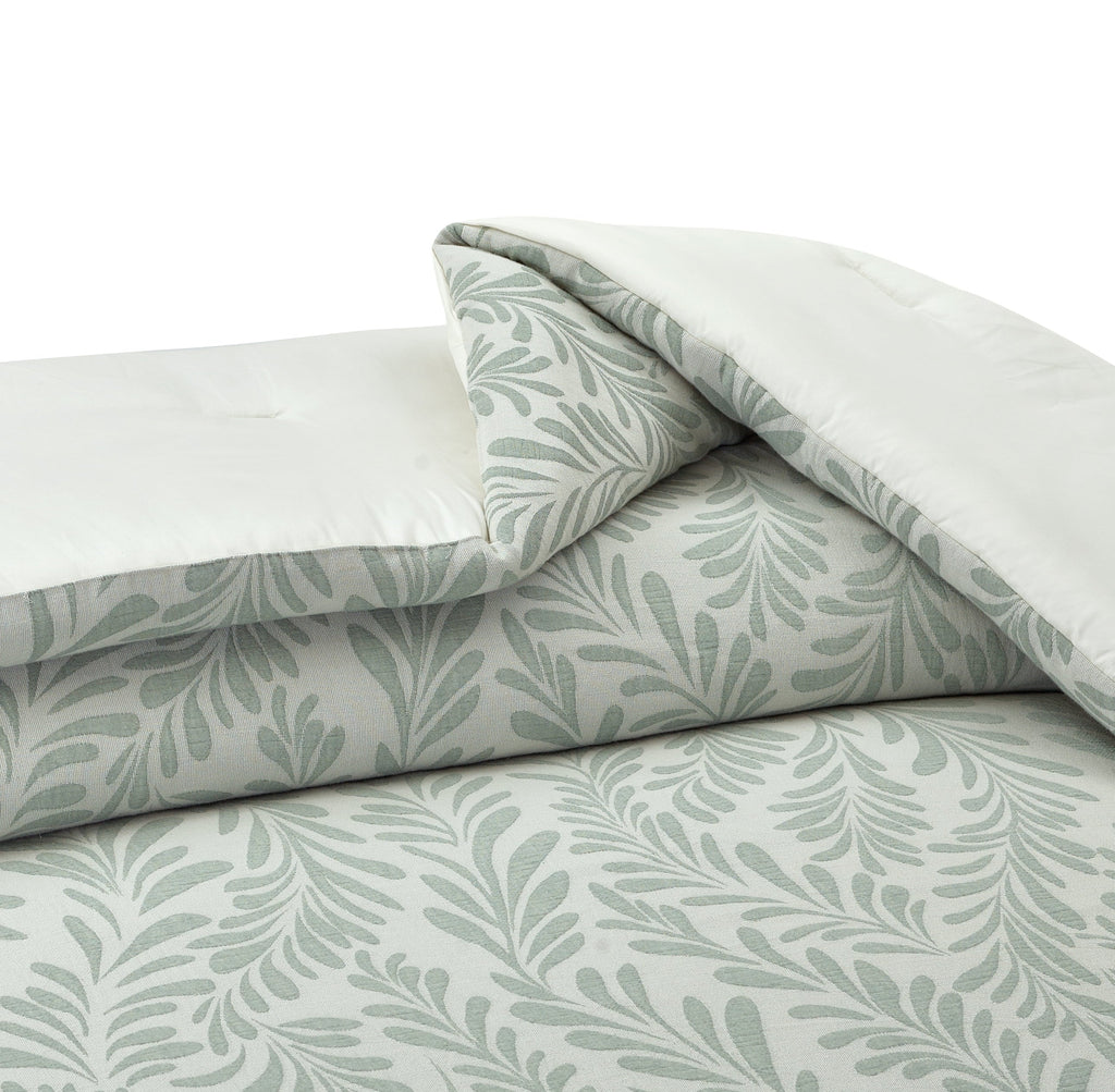 All-Season Botanical 3-Piece Comforter Set, Green, Full Queen, All Ages - Cloud-Like Soft Lightweight Bed Comforter Detail