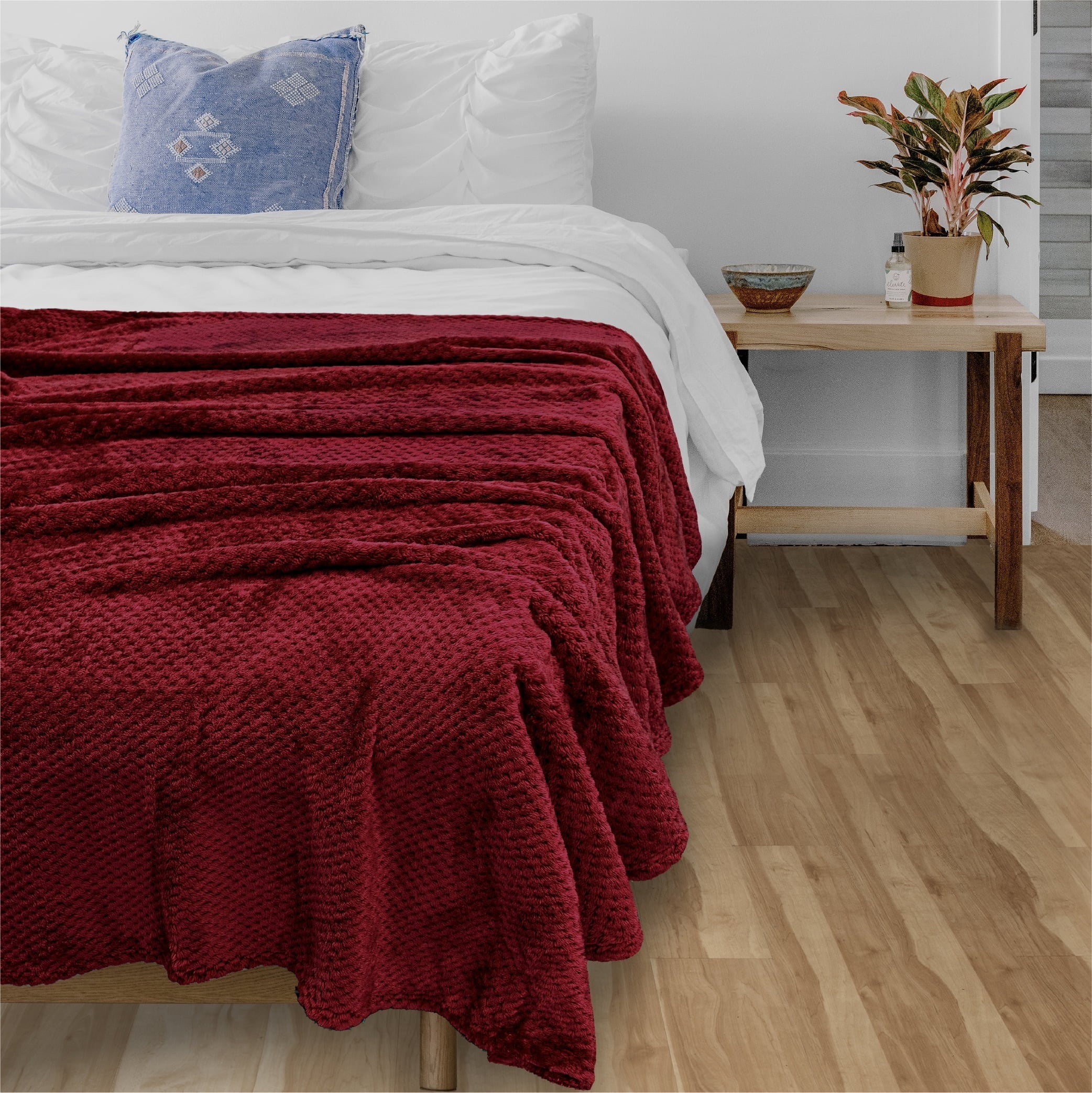 Reversible Sherpa Maroon Red Throw Blanket for Couch, Twin Bed, Soft Fleece Throws for Sofa Chair, Fuzzy Waffle Textured Blanket, Cozy ... - Cozy Fleece Throw Blanket for Couch & Bed Detail
