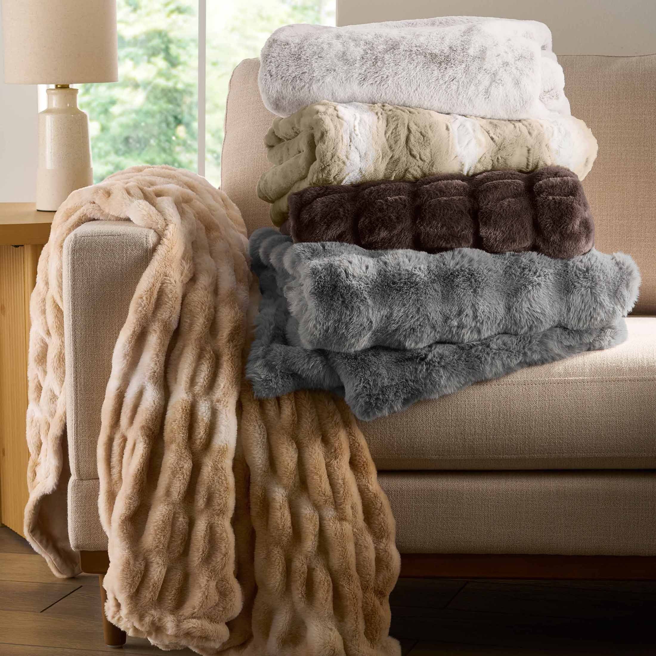 Decorative Knitted Almond Biscuit Ombre Faux Fur Throw, 50"x72" - Luxury Knitted Decorative Throw Blanket with Fringes Detail