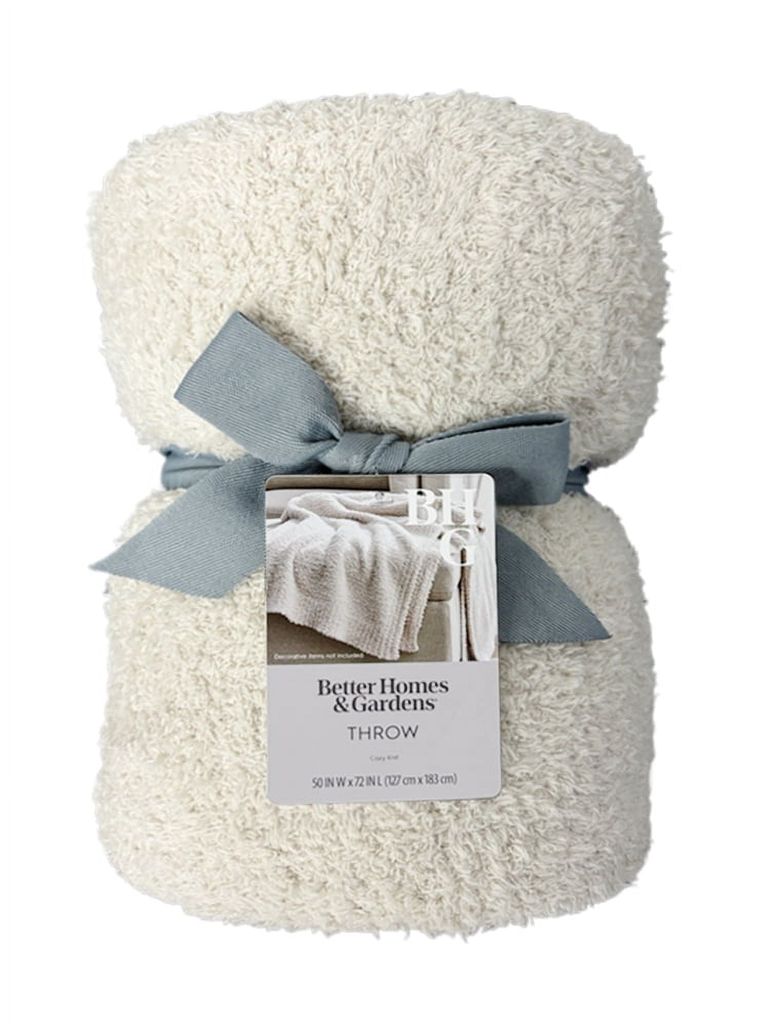 Cozy Fleece Beige Cozy Knit Throw, 50" x 72" - Cozy Fleece Throw Blanket for Couch & Bed Detail