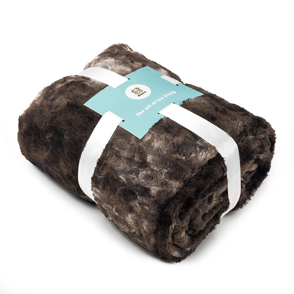 Reversible Sherpa Faux Rabbit Fur Throw Blanket- 50x60 inches, Soft Fluffy Cozy Warm Fuzzy Machine Washable, Durable Blanket for Couch ... - Luxury Knitted Decorative Throw Blanket with Fringes Detail