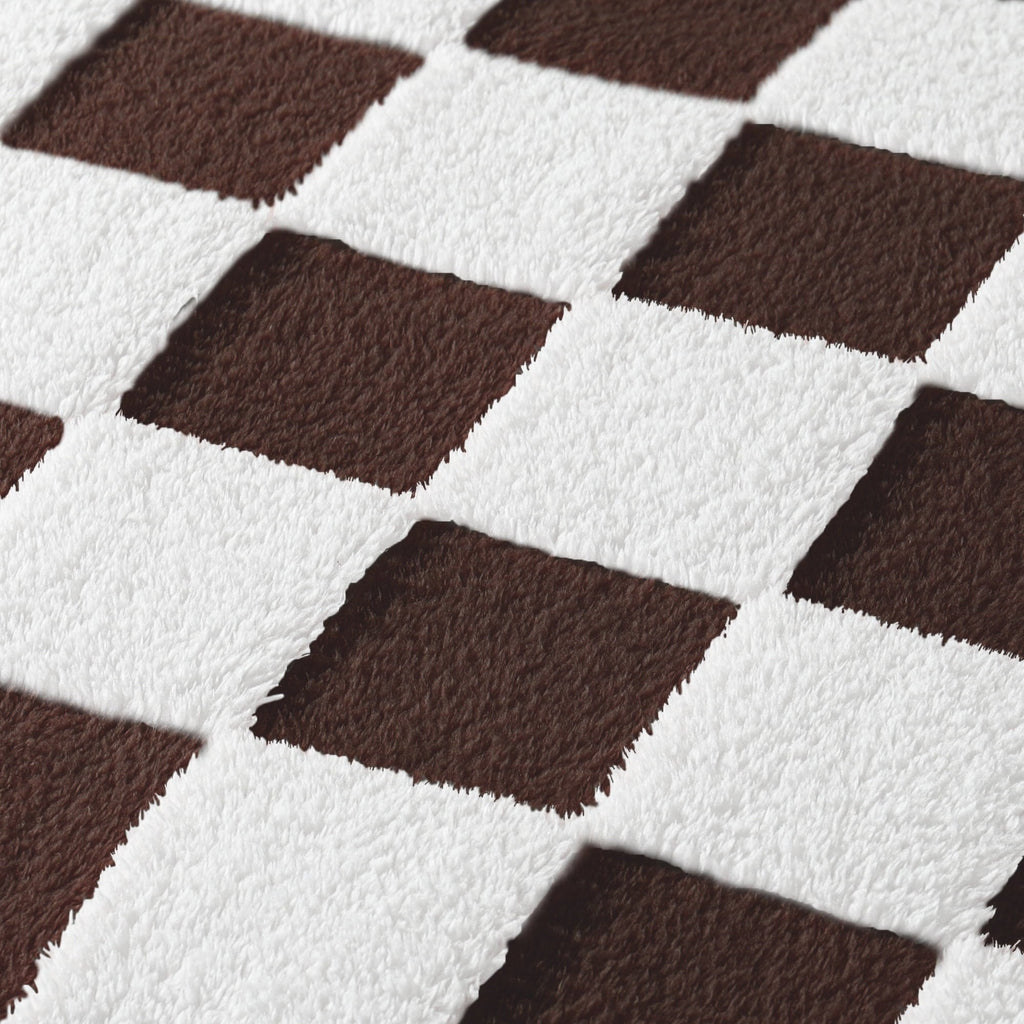 Super Soft Flannel Checkered Throw Blanket, Super Soft and Warm Fluffy Fleece Blanket for Couch, Sofa, Bed, Cute Plaid Pattern, Coffee, ... - Cozy Fleece Throw Blanket for Couch & Bed Detail