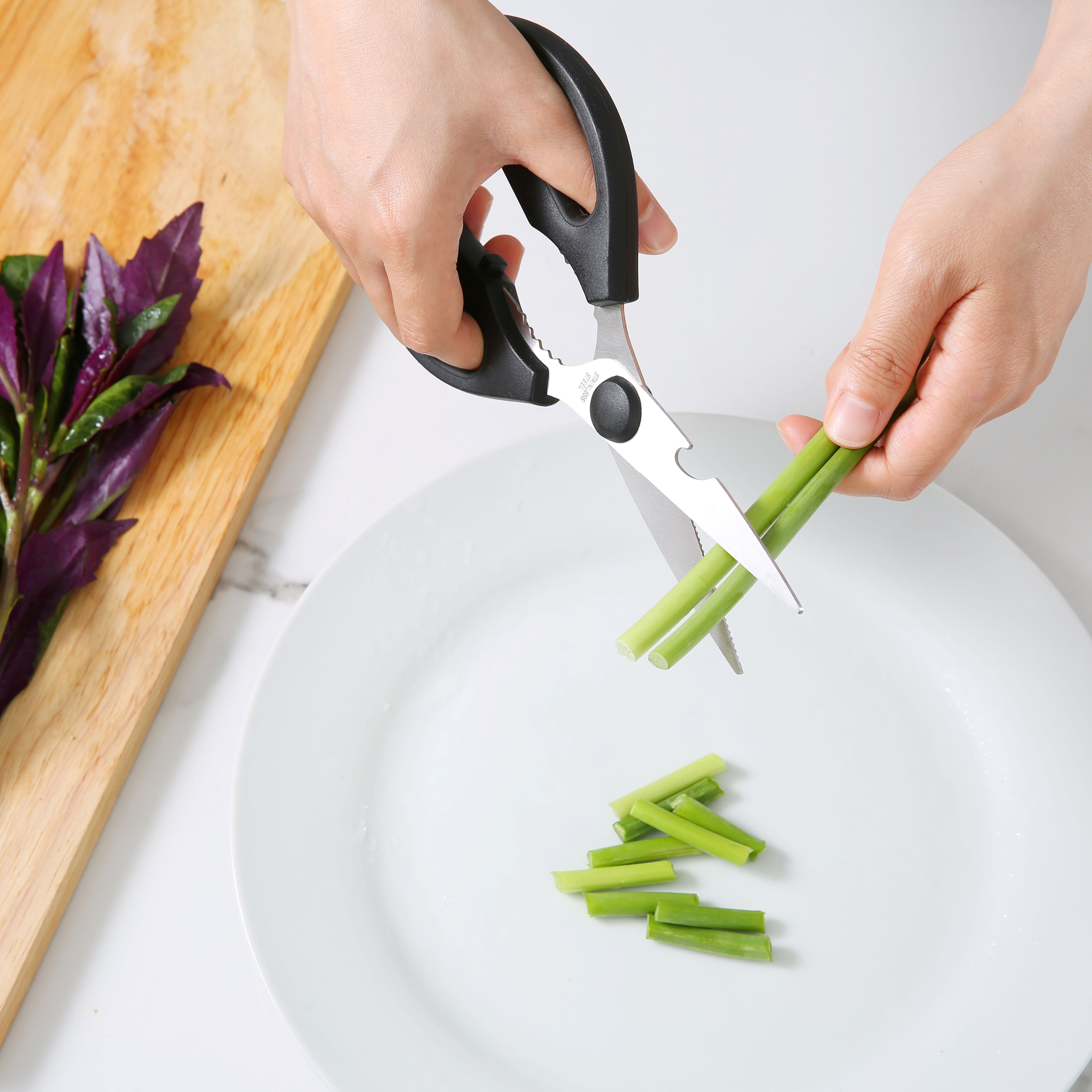 Innovative Stainless Steel Multi-Purpose Kitchen Shears with Grip 1 Each - Kitchen Gadget Tool for Quick Food Prep Detail