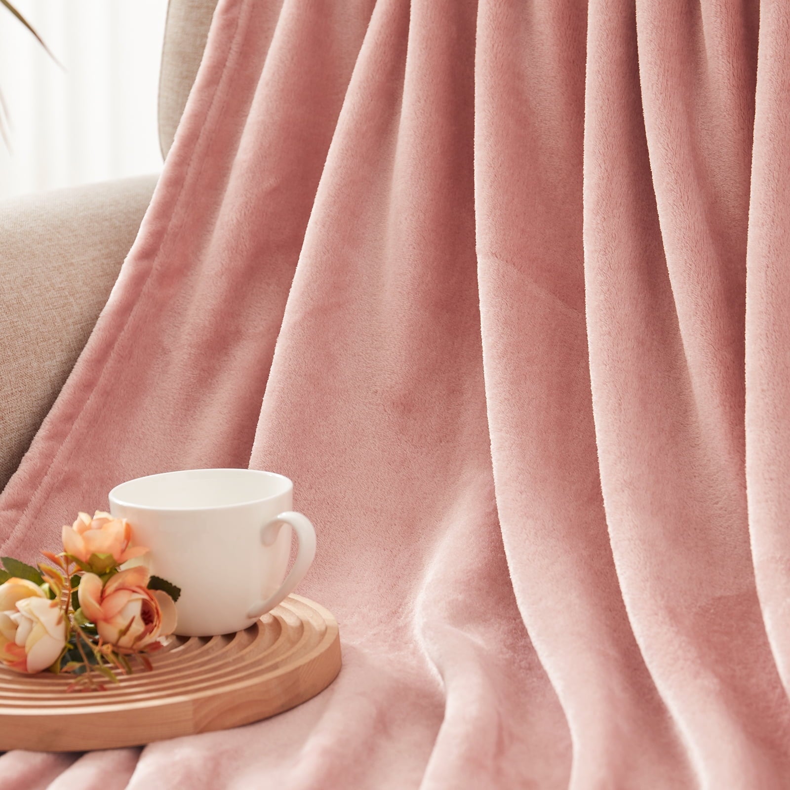 Lightweight Warm Large Flannel Fleece Velvet Plush Throw Blanket - 50" x 70" (Pink) - Cozy Fleece Throw Blanket for Couch & Bed Detail