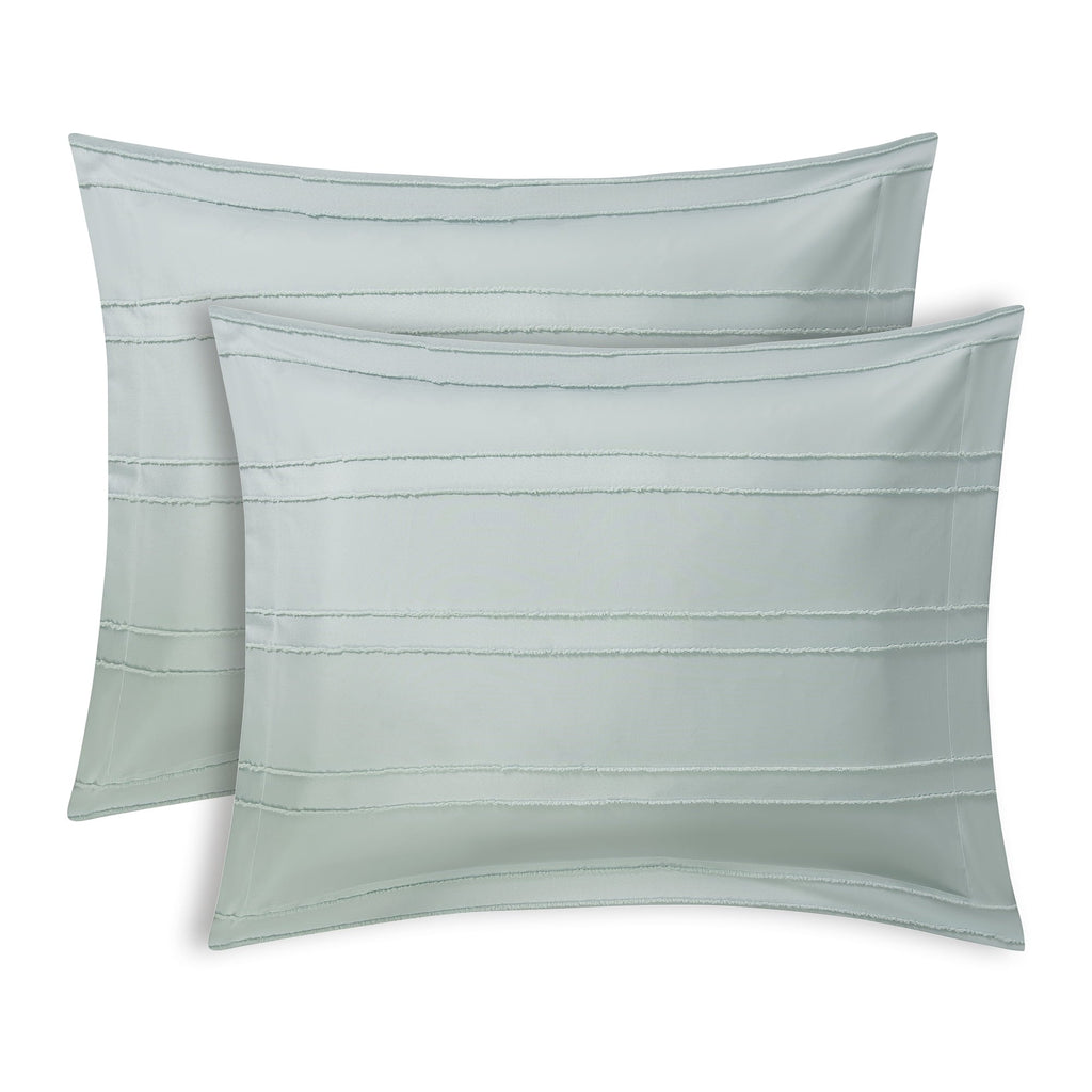 Fluffy Down Alternative Mint 10 Piece Bed in a Bag Comforter Set with Sheets, Queen - All-Season Down Alternative Comforter Insert Detail