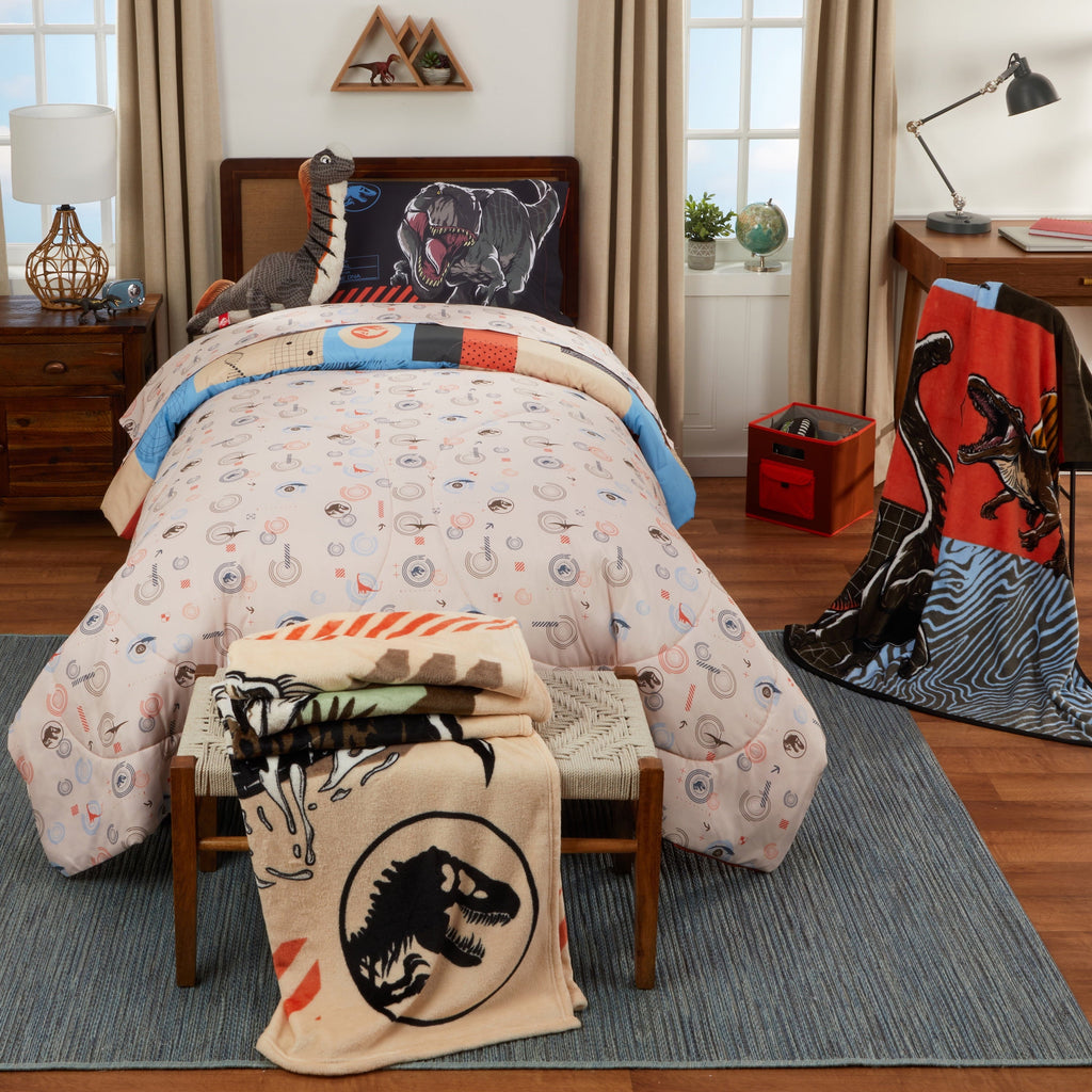 Luxurious Quilted Kids 2 Piece Blue Orange Reversible Dinosaur Comforter and Pillowcase set, Twin/full - Hypoallergenic Ultra-Fluffy Quilt for Winter Detail