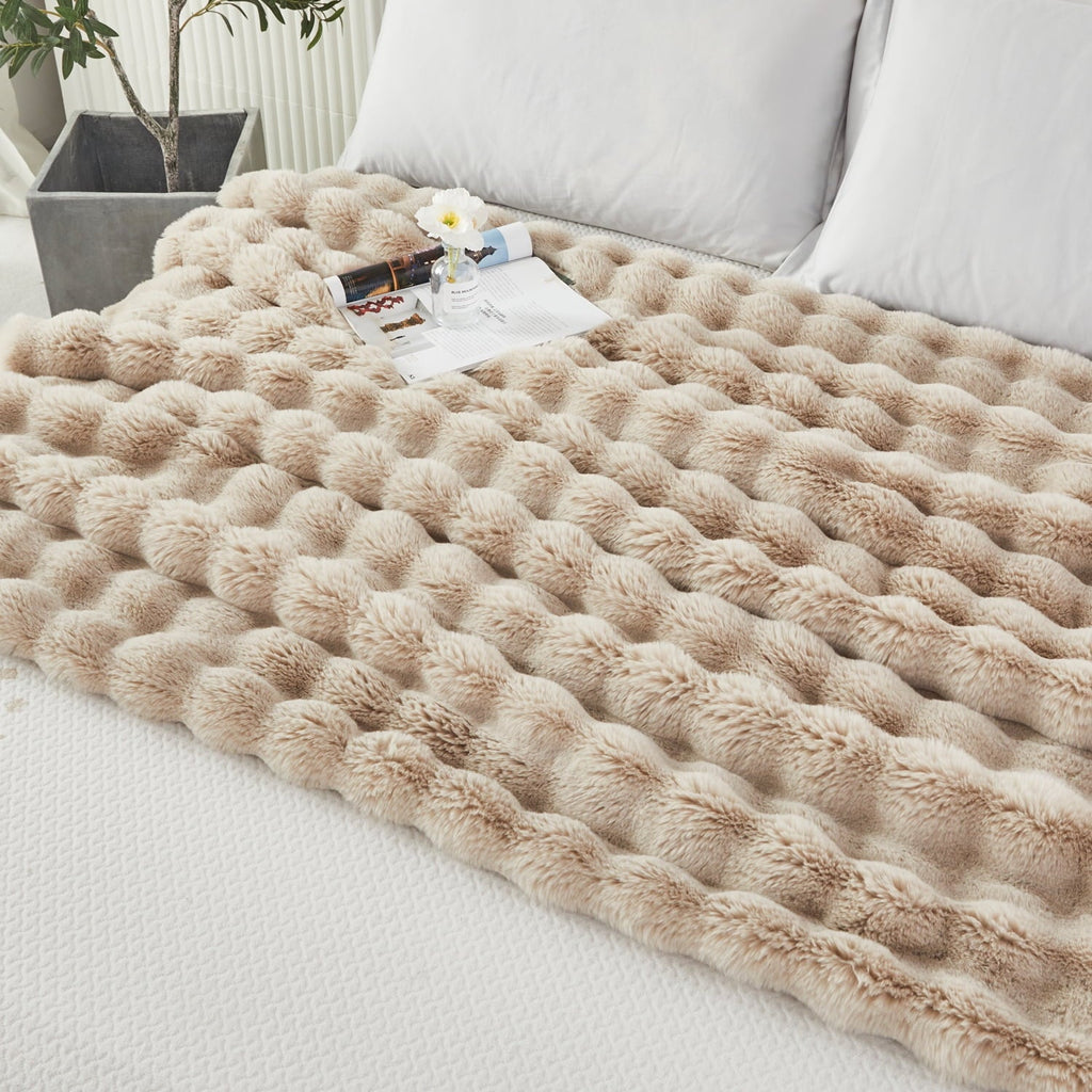 Lightweight Warm Taupe Faux Fur Bubble Blankets for Couch Chair Sofa Luxury Fluffy Thick Bubble Throw Blanket Furry Blanket Fuzzy Soft... - Lightweight Plush Warm Blanket for All Seasons Detail