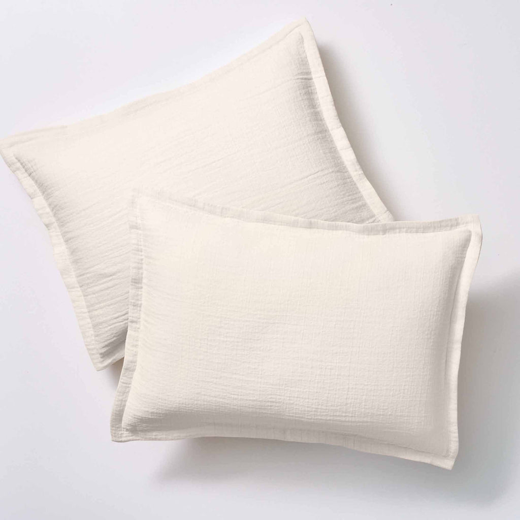 Luxurious Quilted 3-Piece Cream Gauze Comforter Set, Adult Full/Queen - Hypoallergenic Ultra-Fluffy Quilt for Winter Detail