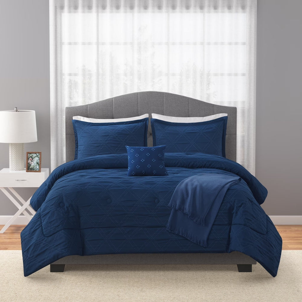 Hypoallergenic Cloud 5-Piece Reversible Comforter Set Navy Cross Stitch Bedding with Decor Pillow and Throw, Full/Queen - Luxurious Quilted Duvet Cover Set Detail