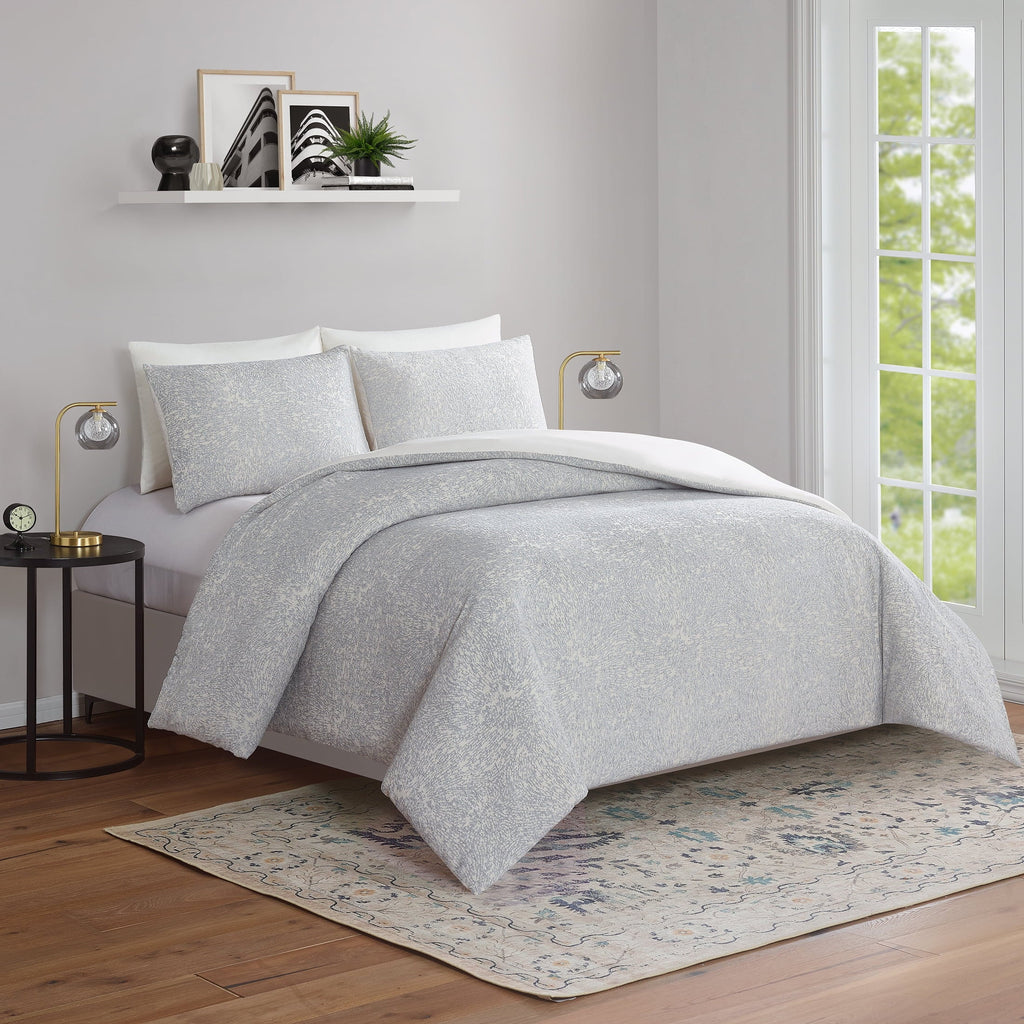 Fluffy Down Alternative Better Homes & Garden Grey Chenille 3-Piece Comforter Set, Full/Queen, All Ages - All-Season Down Alternative Comforter Insert Detail