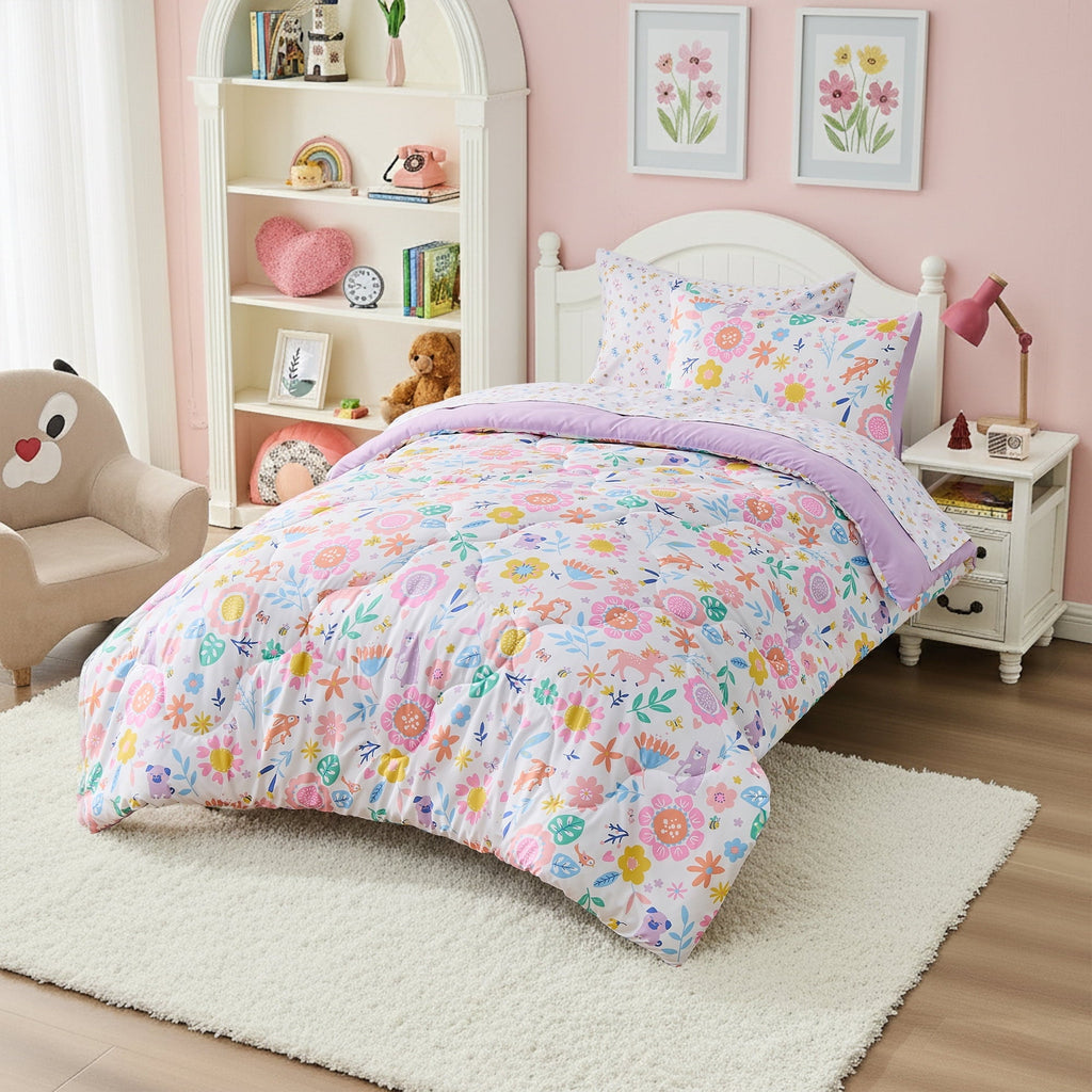All-Season Floral Comforter Set, Soft Microfiber Flower Bedding Set, 5 Pieces with Comforter, Sheets and Pillowcases, Twin - Cloud-Like Soft Lightweight Bed Comforter Detail