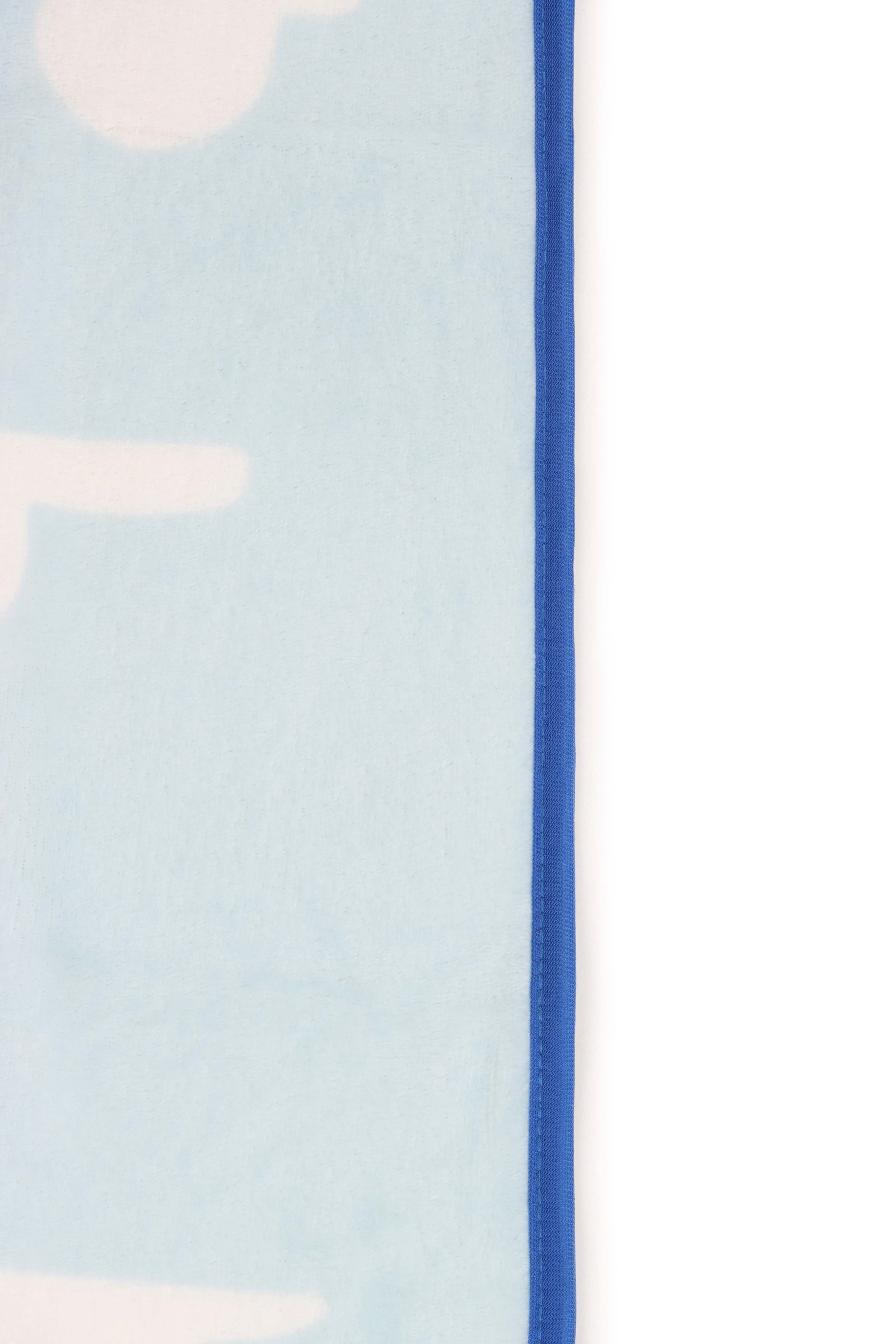 Cozy Fleece Clouds Kids Throw Blanket, Soft Coral Fleece, Blue, 46" x 60" - Cozy Fleece Throw Blanket for Couch & Bed Detail
