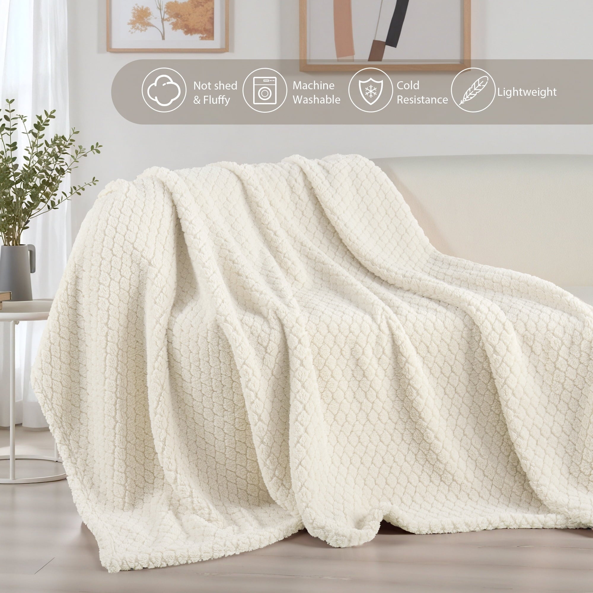 Lightweight Warm Fleece Throw Blanket for Couch, Super Soft Jacquard Bed Blanket, Lightweight Fuzzy Warm for All Seasons, 50x60 Inches... - Cozy Fleece Throw Blanket for Couch & Bed Detail