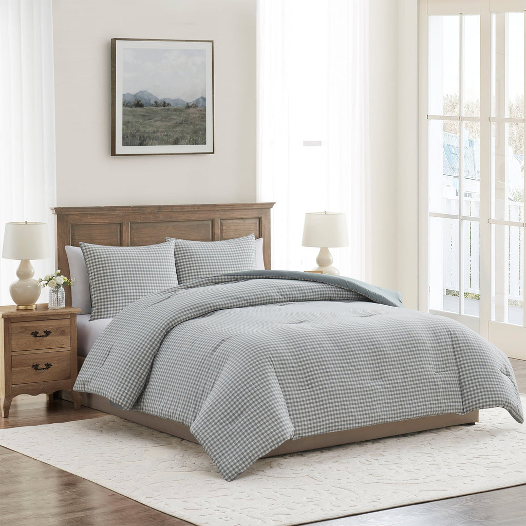 Fluffy Down Alternative Full/Queen Comforter Set, All-Season, 3-Piece, Green Gingham Plaid - Hypoallergenic Ultra-Fluffy Quilt for Winter Detail