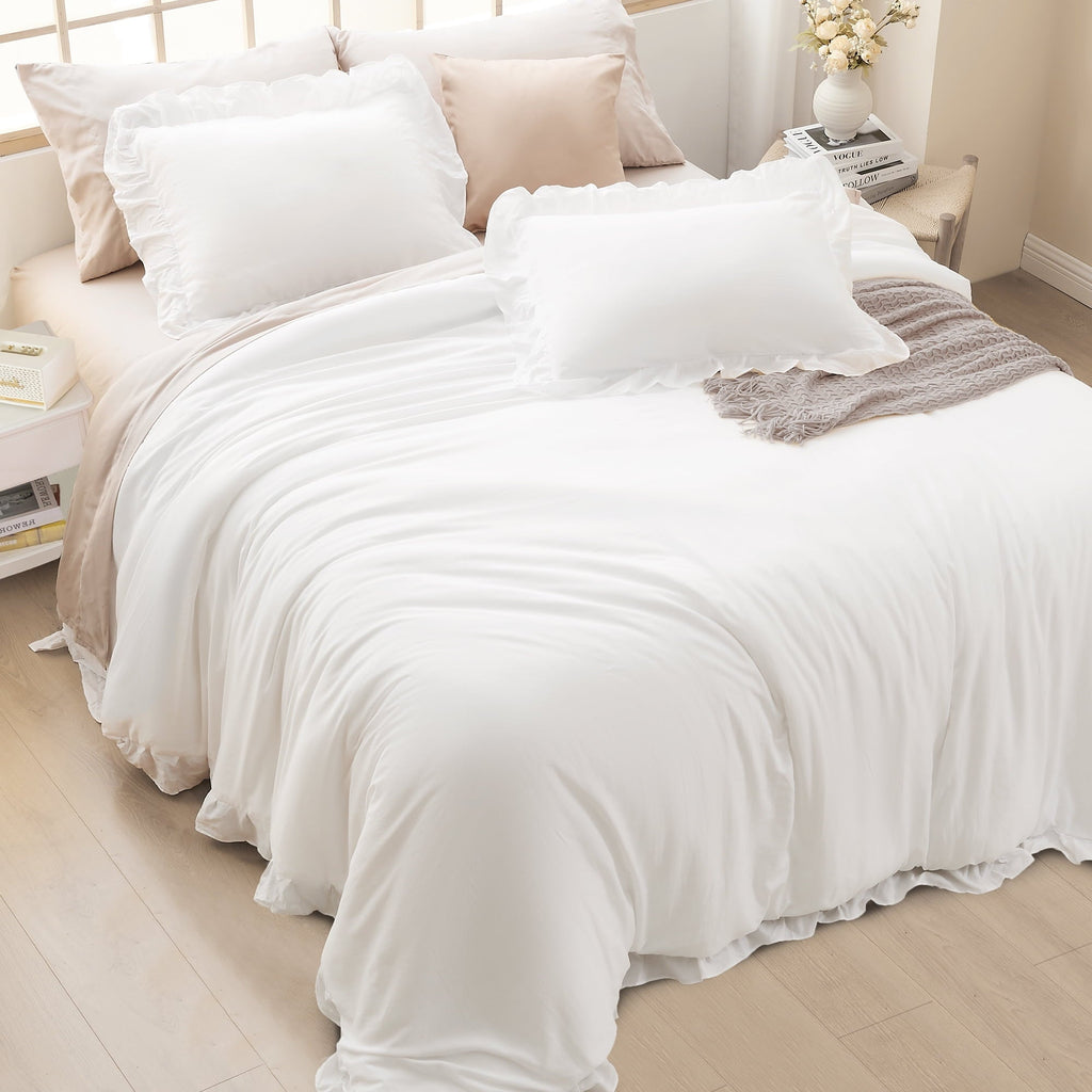 Fluffy Down Alternative Queen Comforter Set White, 3 Pieces Soft Fluffy Farmhouse Ruffle Bedding Comforter Sets for Queen Bed, All Season Lig... - Cloud-Like Soft Lightweight Bed Comforter Detail