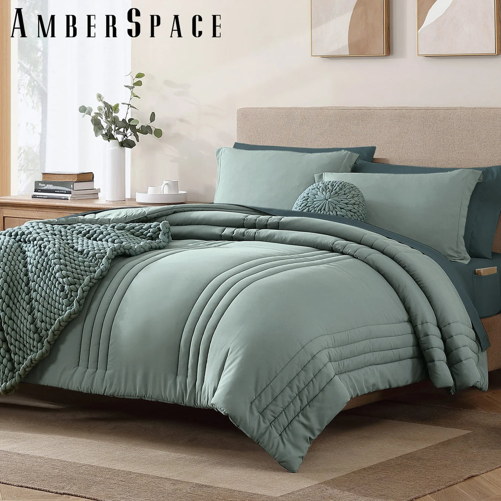 Hypoallergenic Cloud 7-piece Bed in a Bag Comforter Set with Sheets,Sage Green,Full - Luxurious Quilted Duvet Cover Set Detail