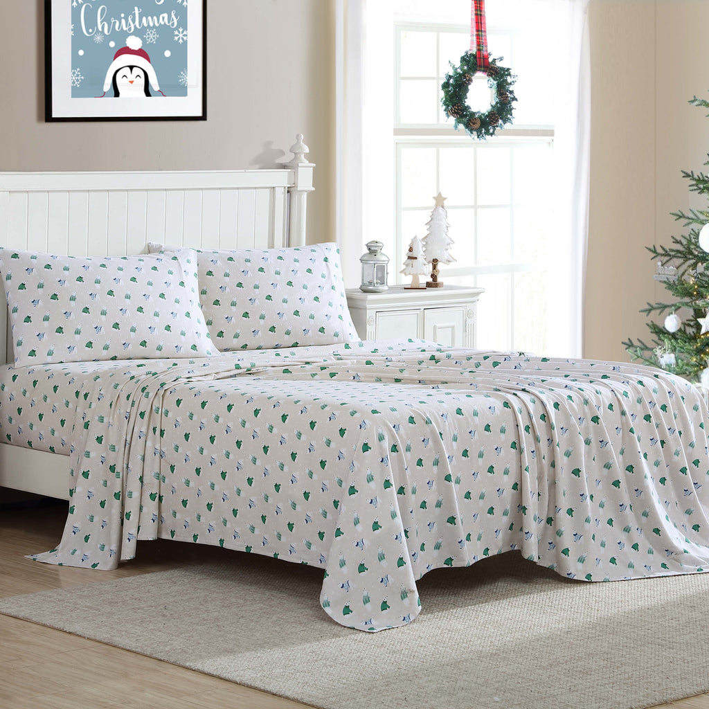 Cooling Sateen Winter Nights Cotton Flannel Sheet Set, King, Holiday Bears - Premium Ultra-Soft Pillowcase Pair for Sleeping Detail