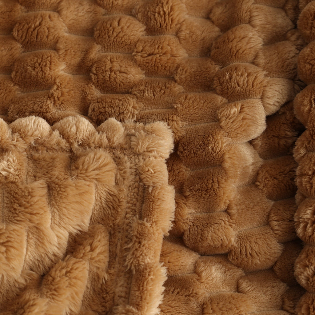 Cozy Fleece Textured Velvet Plush Oversized Throw Blanket in Dark Caramel - Super Soft Reversible Sherpa Flannel Blanket Detail