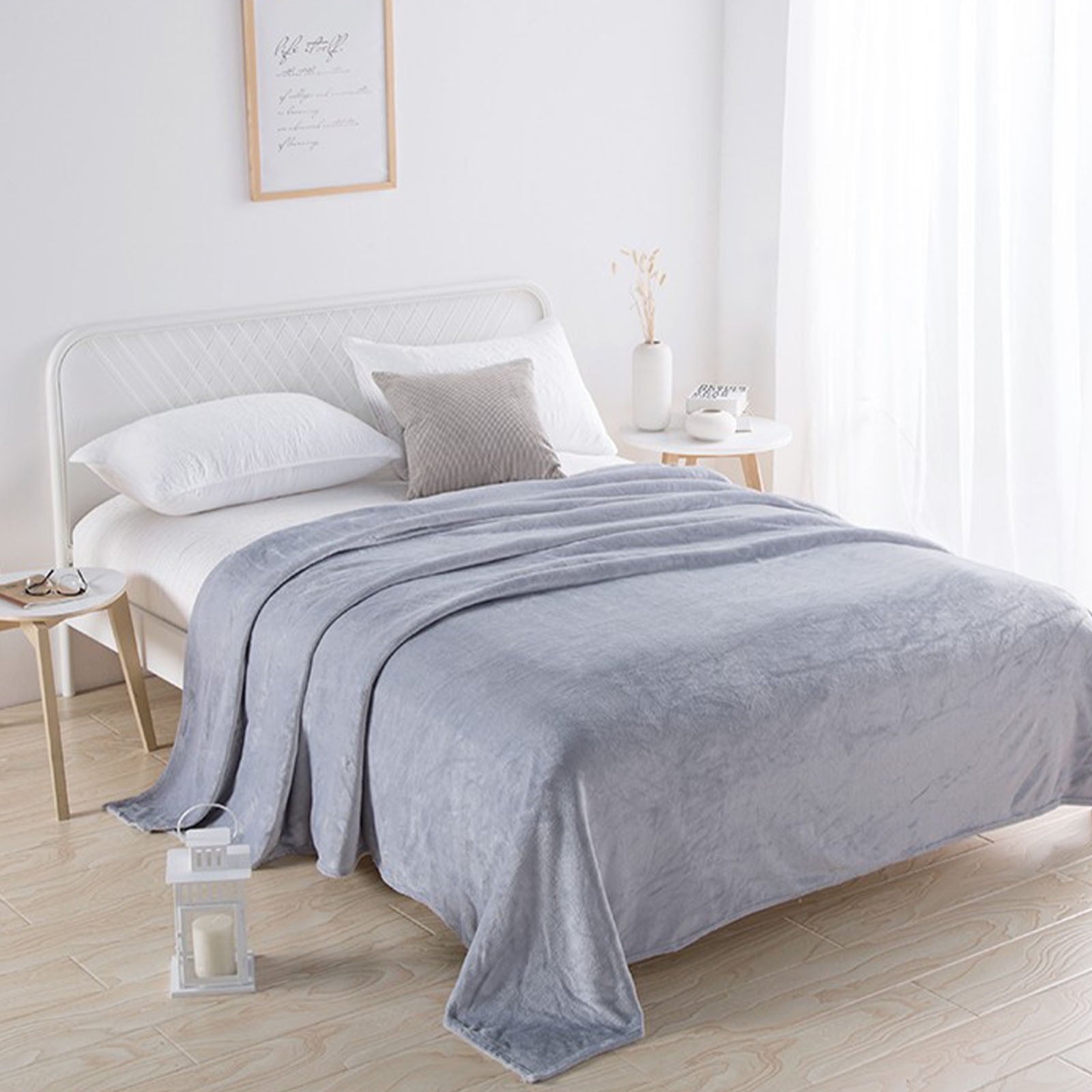 Super Soft Flannel Under $5 Flannel Blanket 27.56X39.37 Inches Blanket Soft Cozy Throw Blanket for Couch, Bed, Household Blanket for All... - Super Soft Reversible Sherpa Flannel Blanket Detail