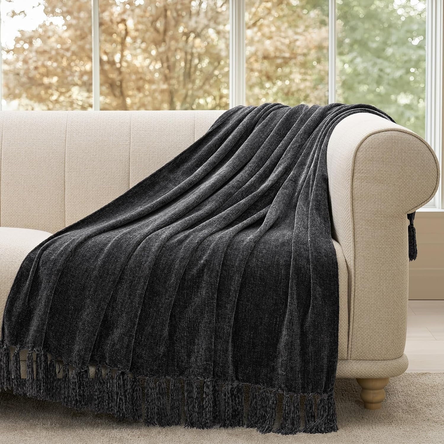Decorative Knitted Soft Chenille Throw Blanket for Couch, Cozy Plush Fuzzy Decorative Chenille Knit Throw Blanket with Tassels, Lightwei... - Cozy Fleece Throw Blanket for Couch & Bed Detail