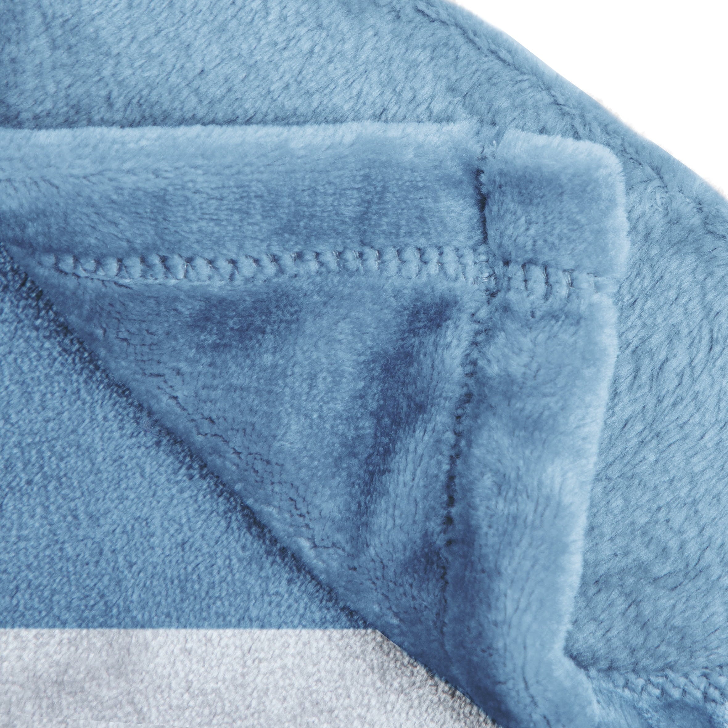 Decorative Knitted Silk Touch Kids Throw Blanket, 62" x 90", Blue, Polyester - Cozy Fleece Throw Blanket for Couch & Bed Detail