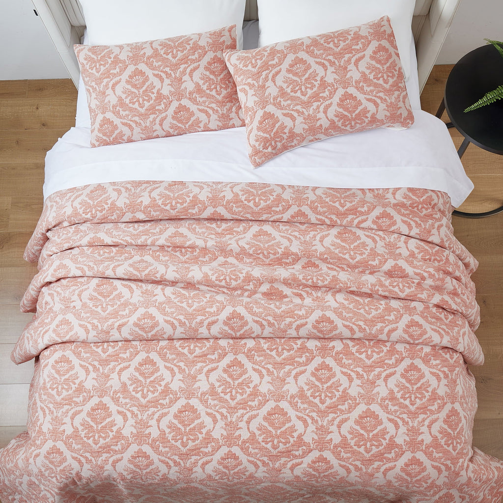 Fluffy Down Alternative Woven Damask 2-Piece Comforter Set, Blush, Full Queen, All Ages - Luxurious Quilted Duvet Cover Set Detail