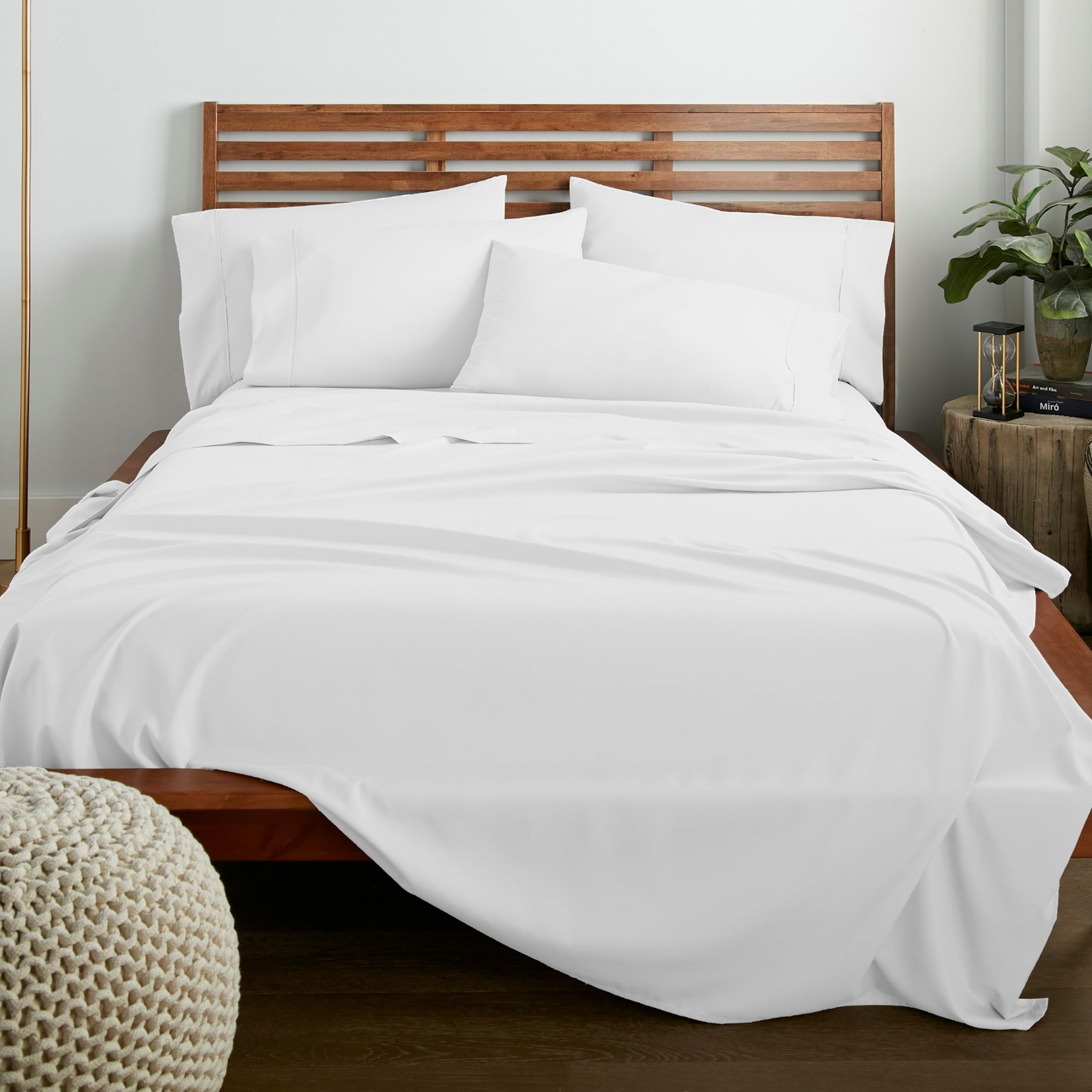 Premium Egyptian Cotton Queen Size 6 Piece Bed Sheet Set White - Ultra Soft Microfiber Deep Pocket Wrinkle Free - Cooling Hotel Quality Bedding Sheets and Pillowcases Detail