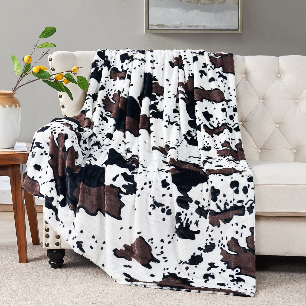 Decorative Knitted Cow Print Double Sided Faux Fur Throw Blanket, Soft Cozy Fuzzy Black and White Throw, 50x60 inches - Lightweight Plush Warm Blanket for All Seasons Detail