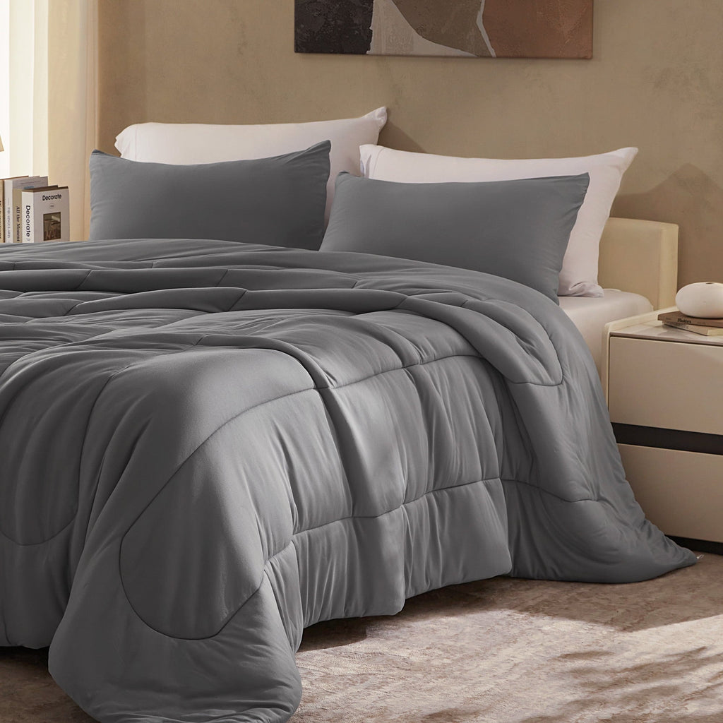 Heavyweight Warmth 3 Pieces Jersey Knit Bedding Sets with 1 Comforter and 2 Pillow Shams, Soft and Breathable Comforter Set with Women, ... - All-Season Down Alternative Comforter Insert Detail