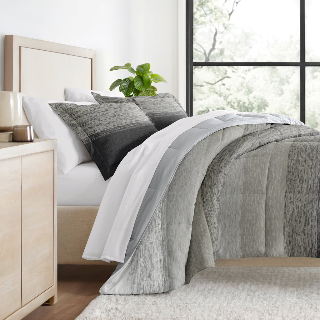 Fluffy Down Alternative All Season Ultra Soft Comforter Set Lightweight Bedding in Gray/Black Ombre for Full/Queen Size - Hypoallergenic Ultra-Fluffy Quilt for Winter Detail