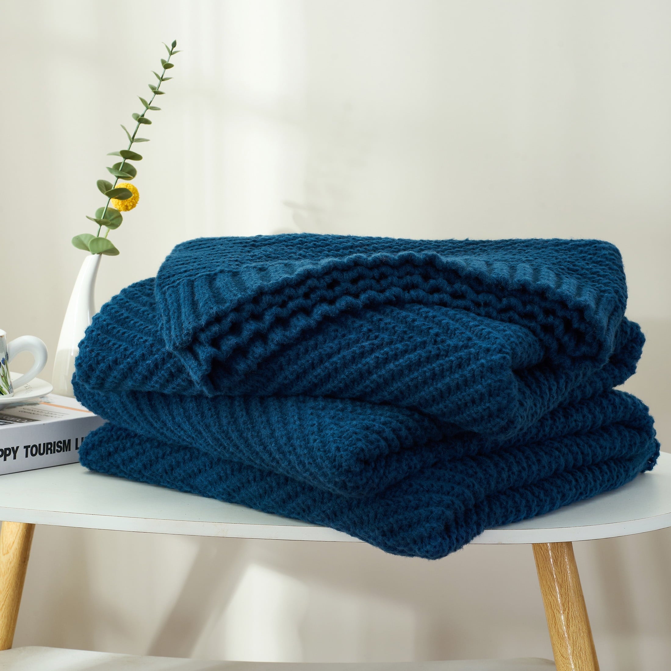 Super Soft Flannel Soft Knitted Throw Blanket 50" x 60" Navy Blue, Boho Chevron Farmhouse Throw for Bed Couch - Super Soft Reversible Sherpa Flannel Blanket Detail