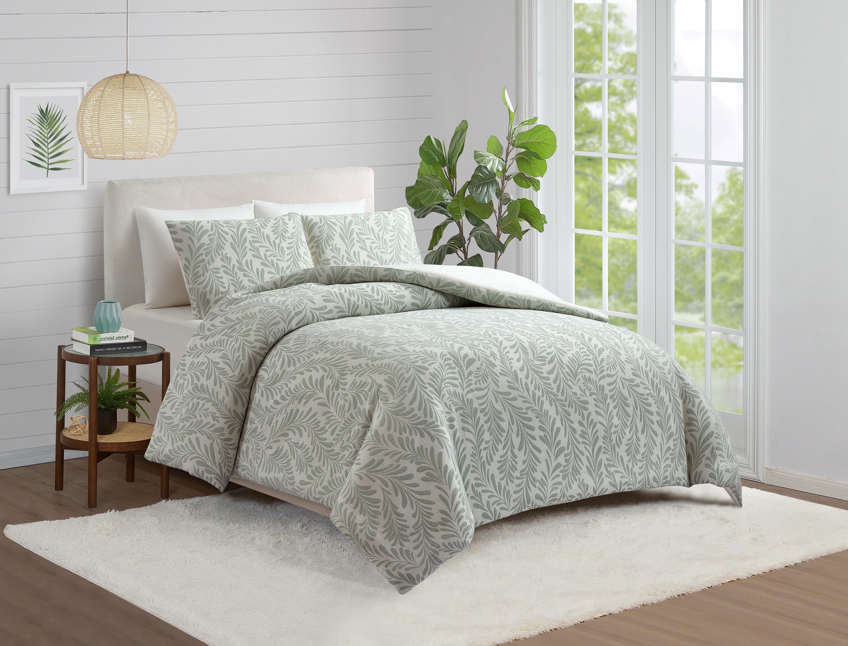 All-Season Botanical 3-Piece Comforter Set, Green, Full Queen, All Ages - Cloud-Like Soft Lightweight Bed Comforter Detail