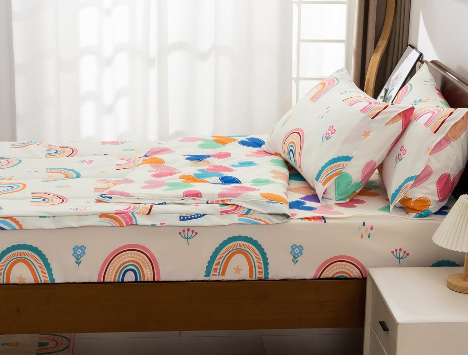 Heavyweight Warmth 3-Piece Kids Comforter Set Twin Zipper Bedding for Girls, Rainbow Comforter with Flower Pattern (Beige) - All-Season Down Alternative Comforter Insert Detail
