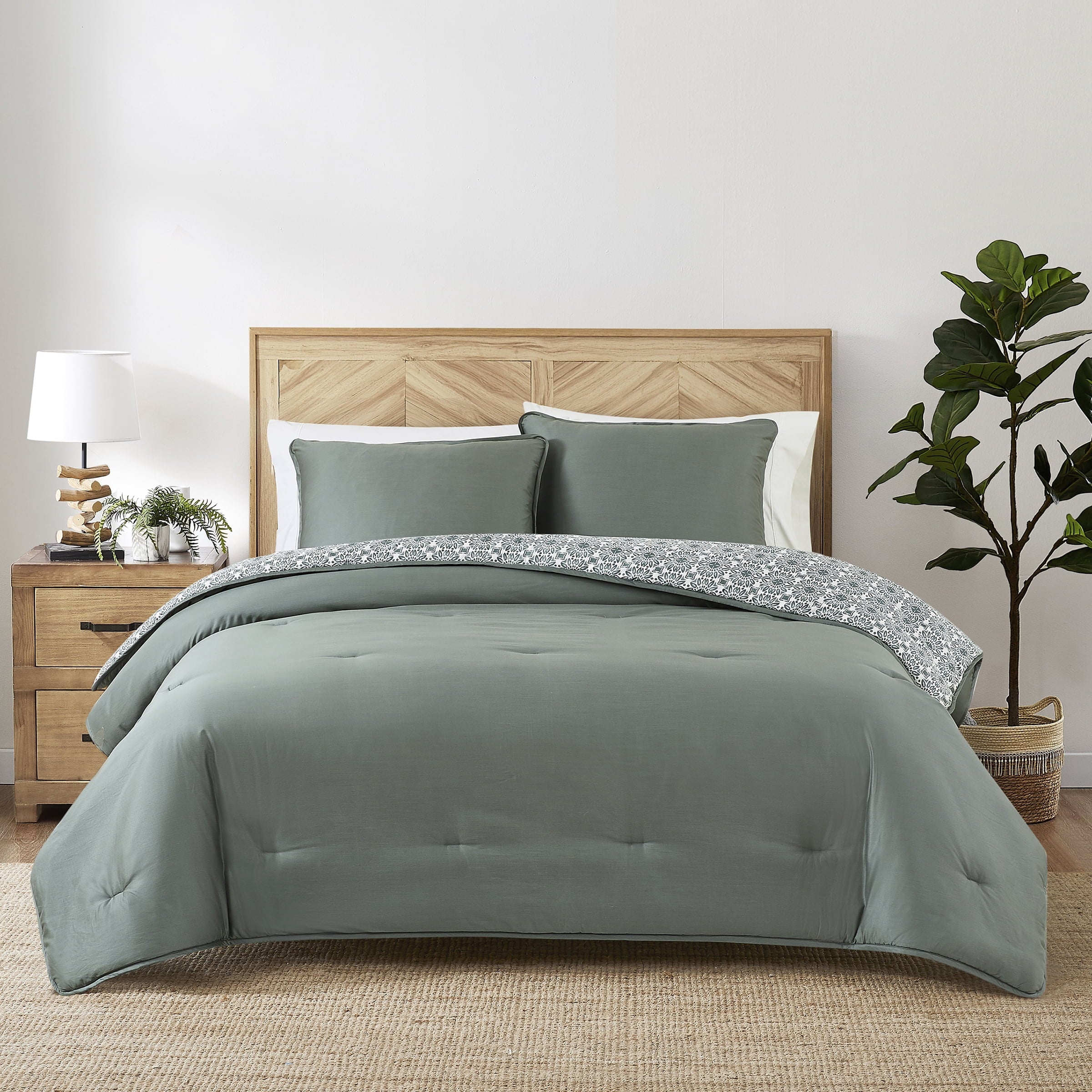 Luxurious Quilted 3-Piece 400 Thread Count Flag Stone Green Cotton Lyocell Blend Comforter Set, Adult King - Cloud-Like Soft Lightweight Bed Comforter - Default Title