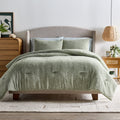 Fluffy Down Alternative King, Comforter Set with Shams - Soft and Cozy, Green - Cloud-Like Soft Lightweight Bed Comforter - Default Title