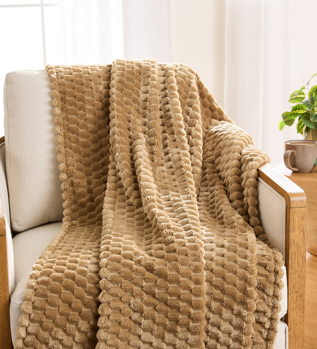 Cozy Fleece Textured Velvet Plush Oversized Throw Blanket in Dark Caramel - Super Soft Reversible Sherpa Flannel Blanket - Default Title