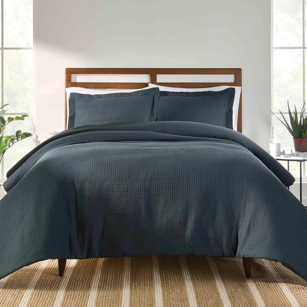 Luxurious Quilted 3-Piece Grey Waffle Comforter Set, Adult Full/Queen - All-Season Down Alternative Comforter Insert - Default Title