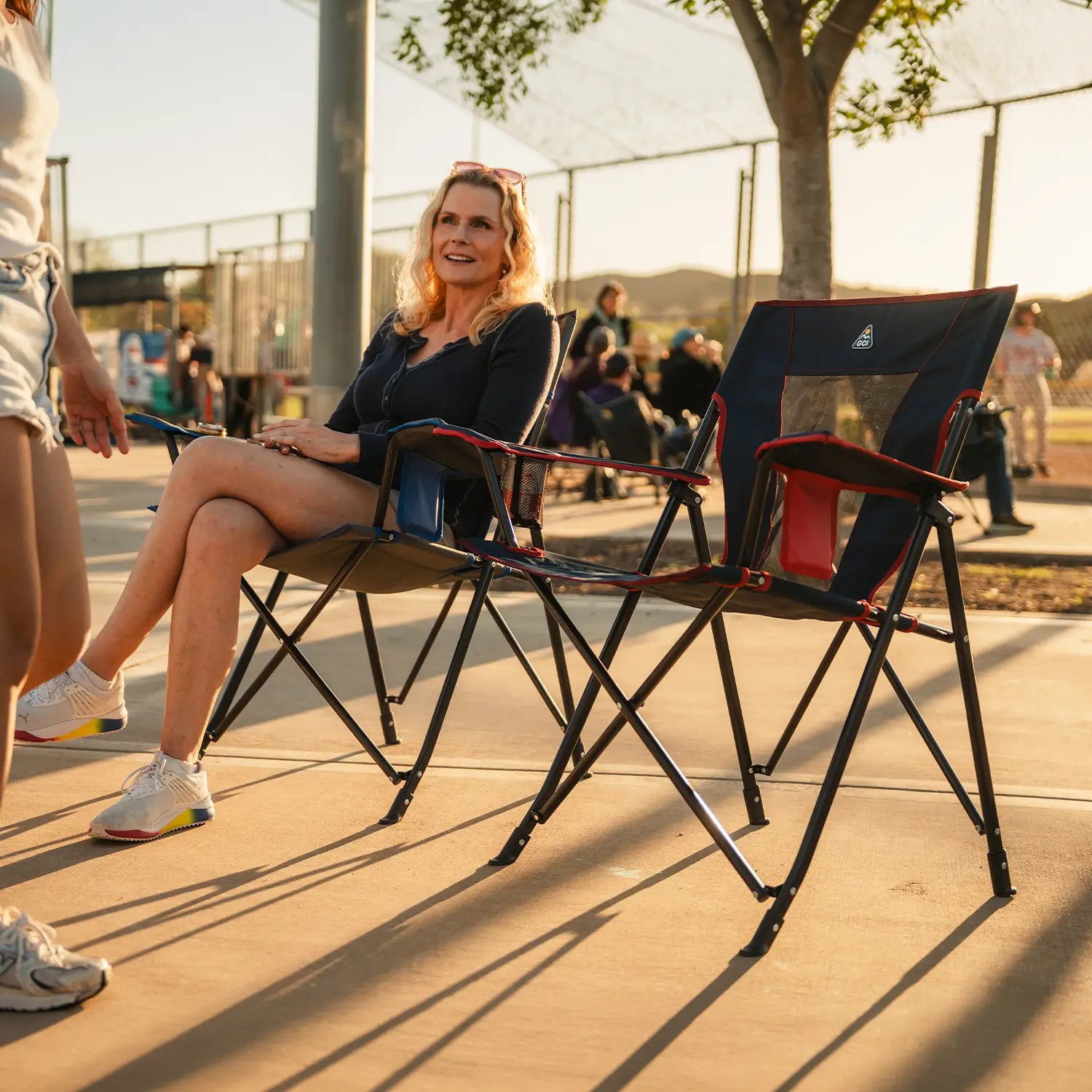 Lightweight Messenger Comfort Quad Chair - Choice 989 - Space-Saving Micro-Folding Chair for Backpacking Detail