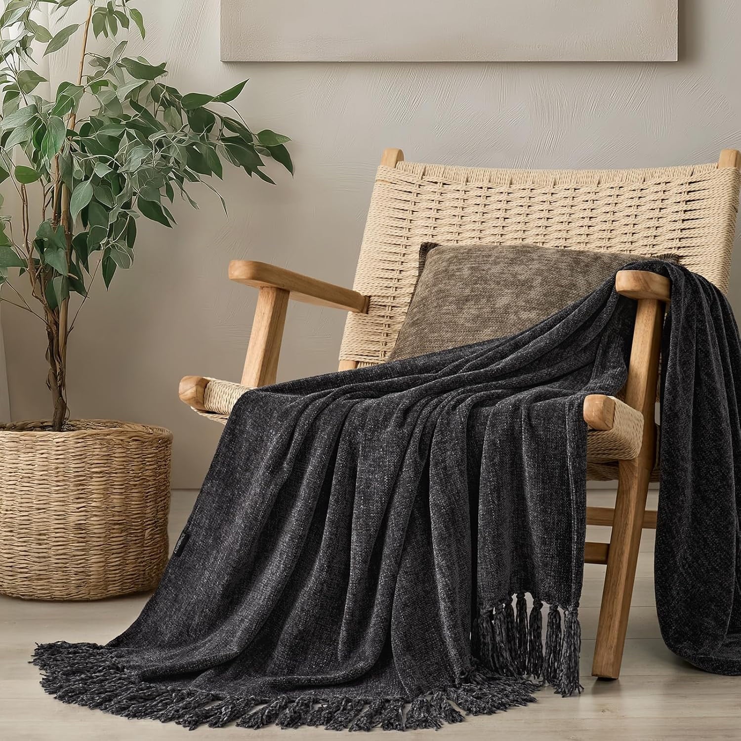 Decorative Knitted Soft Chenille Throw Blanket for Couch, Cozy Plush Fuzzy Decorative Chenille Knit Throw Blanket with Tassels, Lightwei... - Cozy Fleece Throw Blanket for Couch & Bed - Default Title