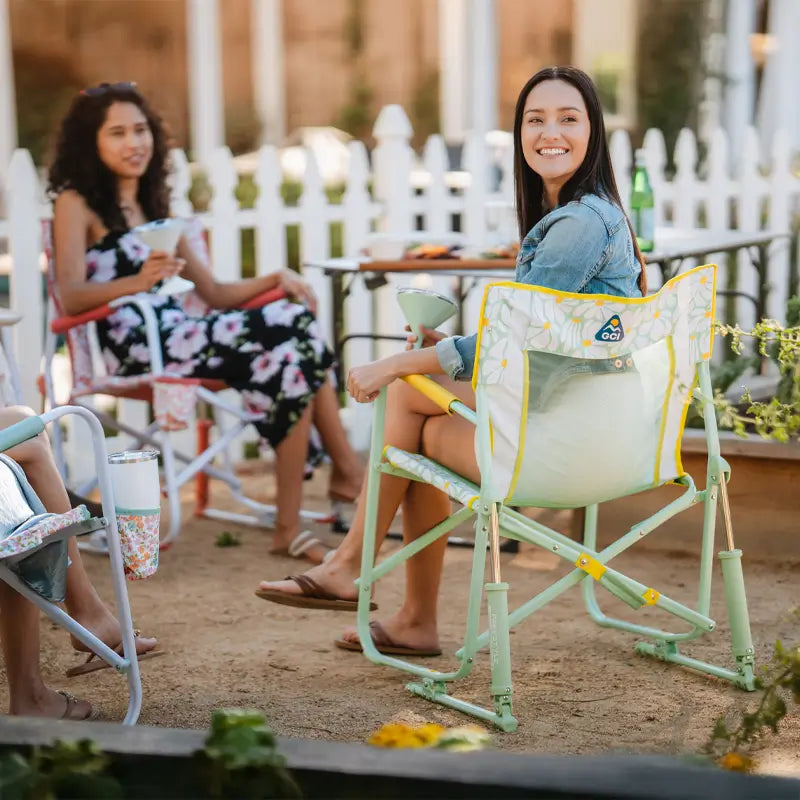 Patented Spring-Action Freestyle Rocker - Choice 711 - Heavy-Duty Kickback Rocker with Beverage Holder Detail