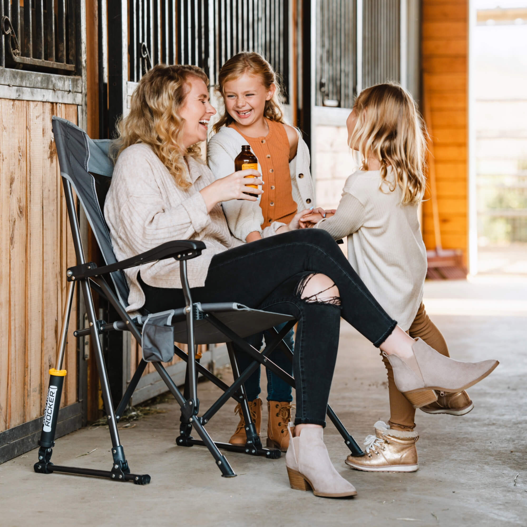 Premium All-Weather RoadTrip Rocker - Choice 855 - Patented Spring-Action Rocking Chair for Camping Detail