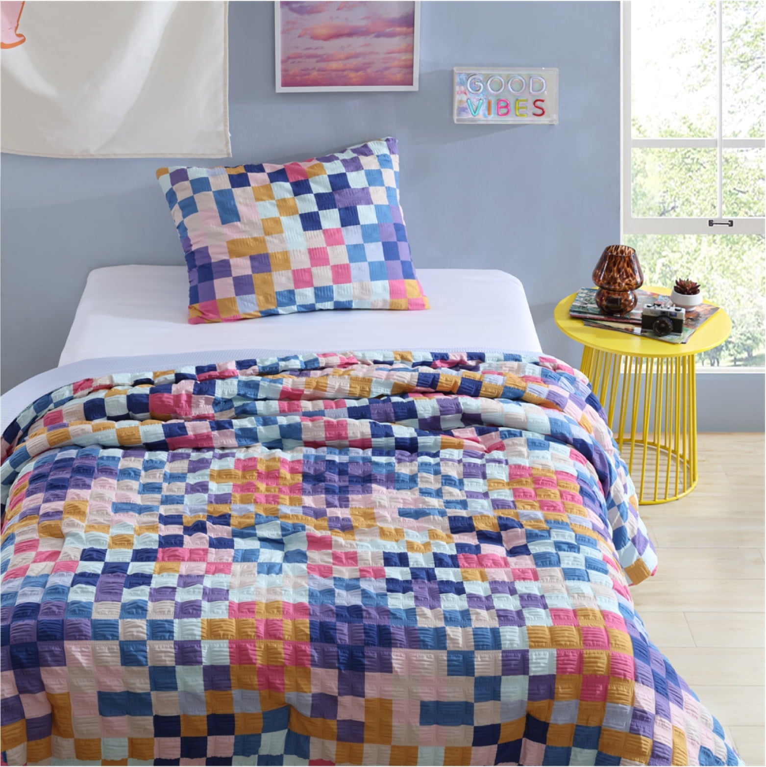 Fluffy Down Alternative 2-Piece Textured Multi-Check Comforter Set, Twin/TwinXL - All-Season Down Alternative Comforter Insert - Default Title