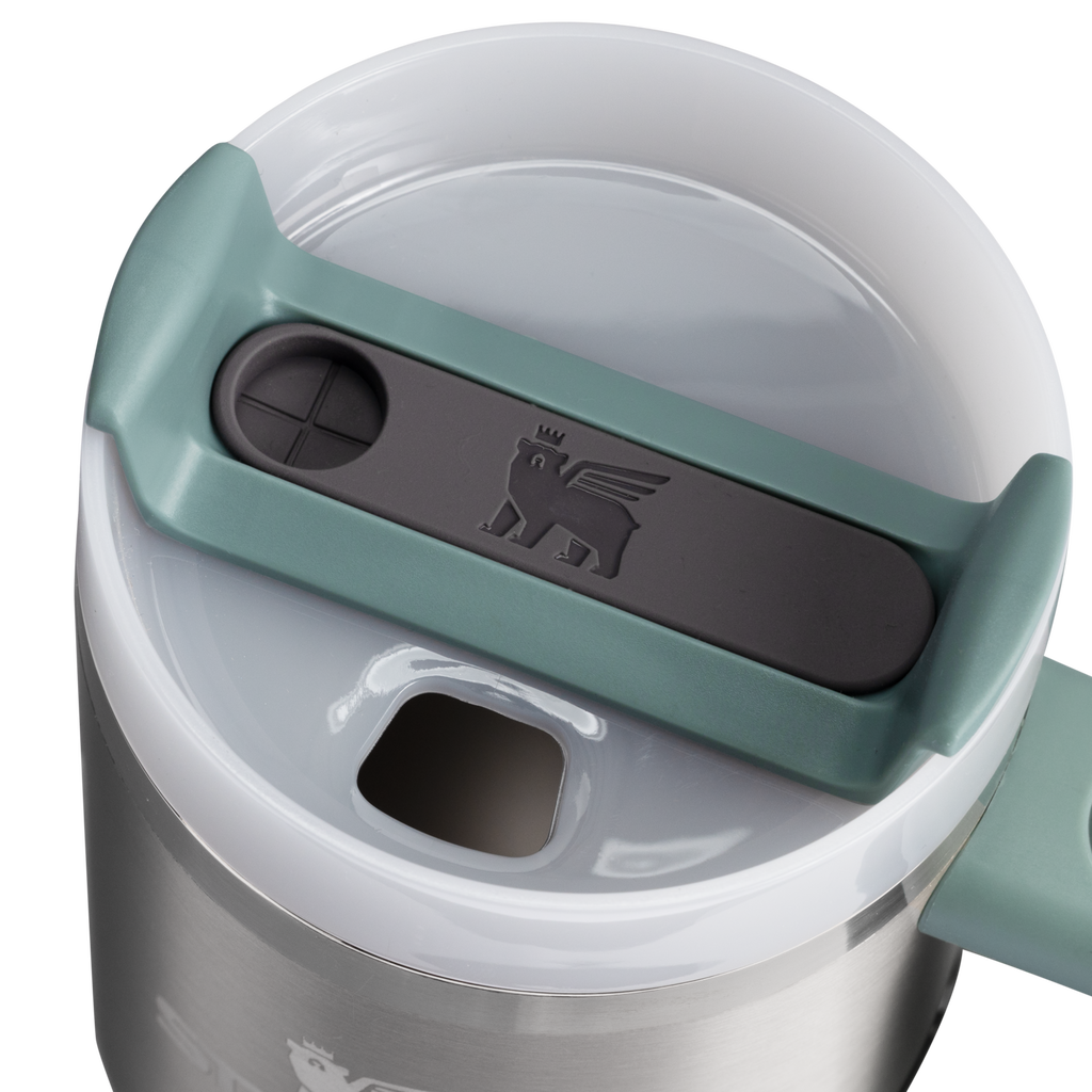 Splash-Resistant FlowState The Quencher H2.O Flowstate Tumbler | Stanley Create D274S - FlowState 3-Position Lid Insulated Travel Mug Detail