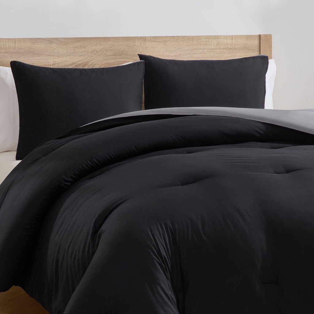 Fluffy Down Alternative Comforter Sets, All Season Lightweight Reversible Queen Comforter Set, 3-Pc Bedding Sets, Black/Charcoal gray - Hypoallergenic Ultra-Fluffy Quilt for Winter Detail